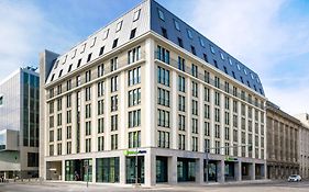 Holiday Inn Express - Berlin - Alexanderplatz, an IHG Hotel